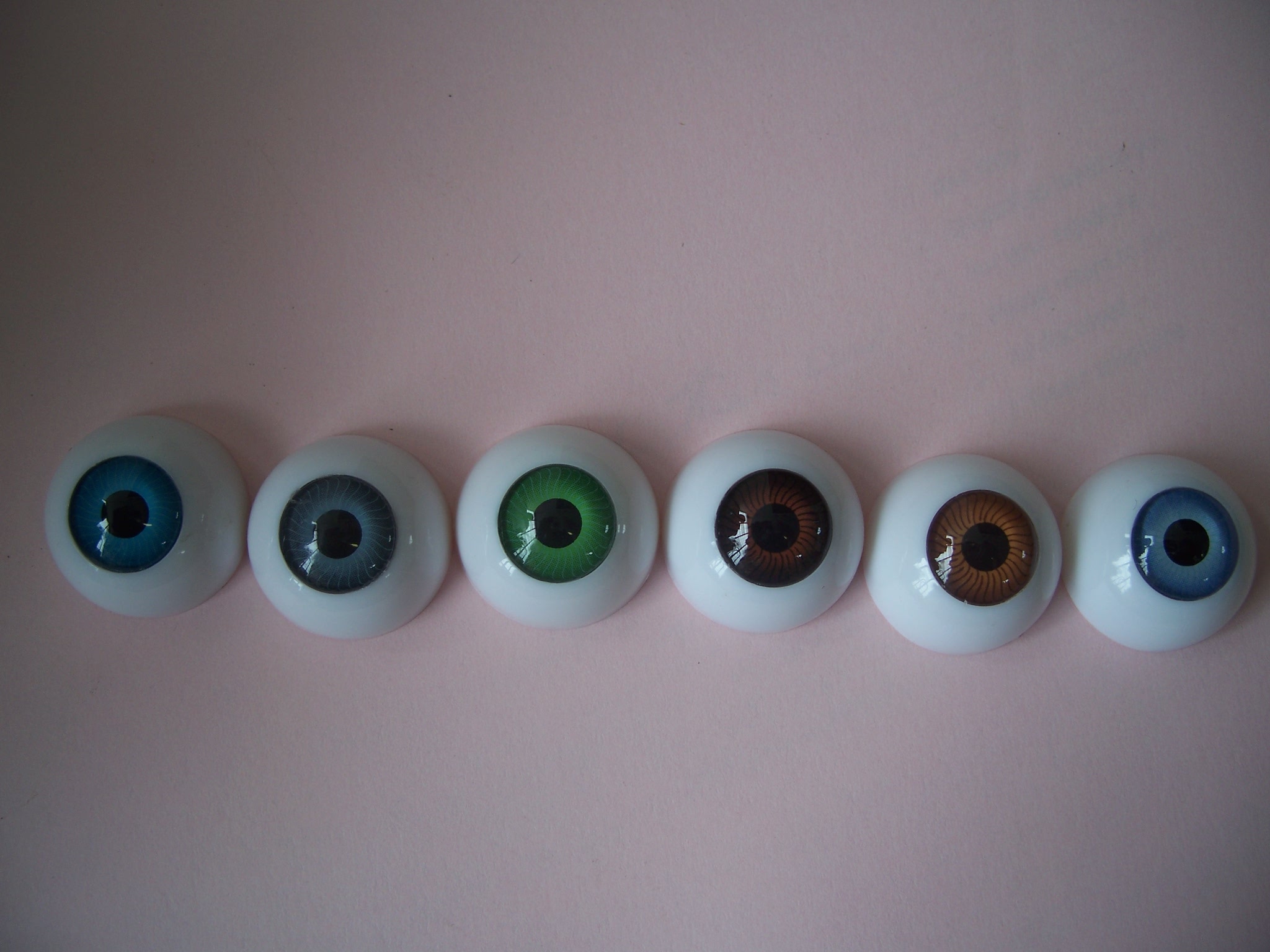 Half Round Acrylic Eyes 1 Half Round Acrylic Eyes